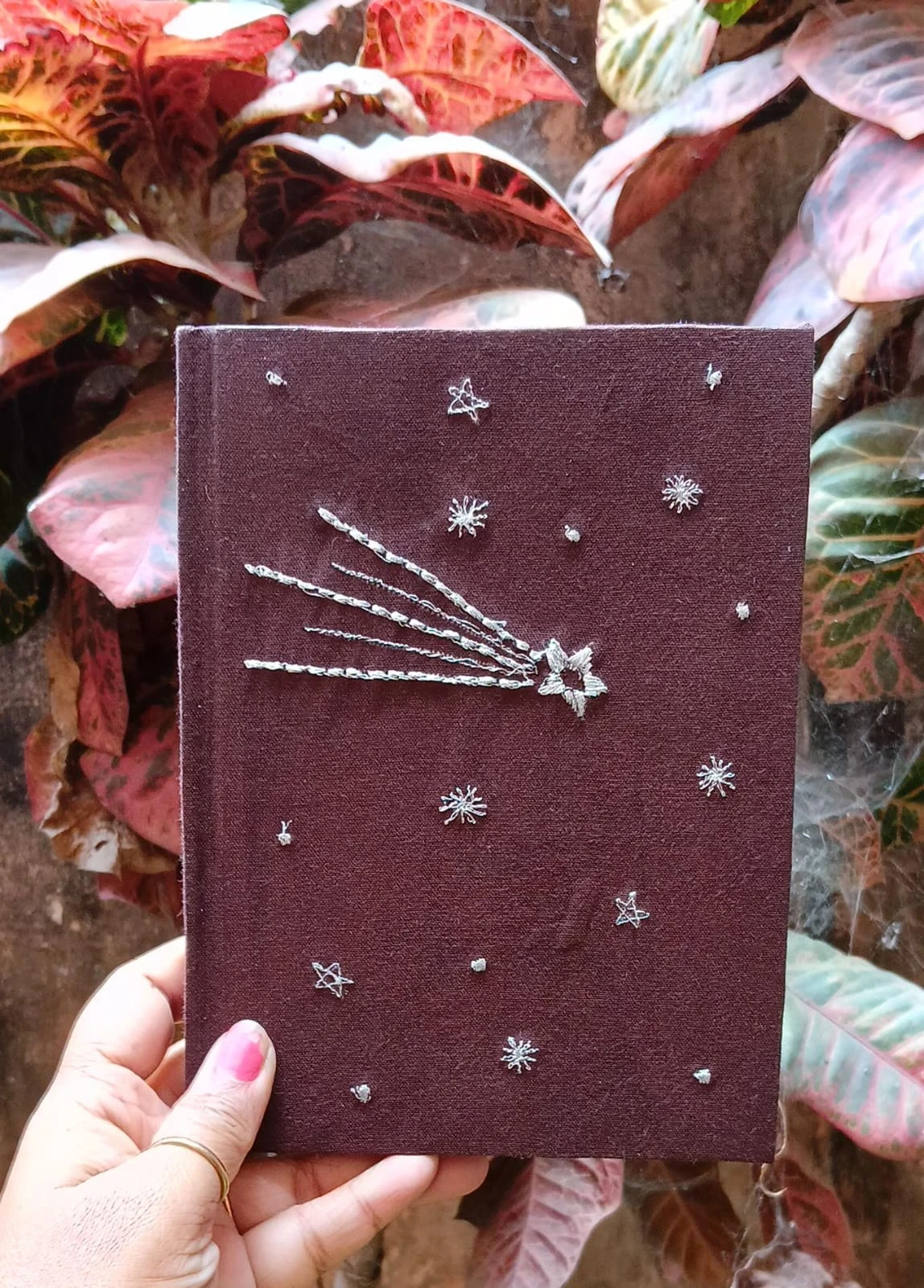 Zari Embroidered Shooting Start Journal(Brown)